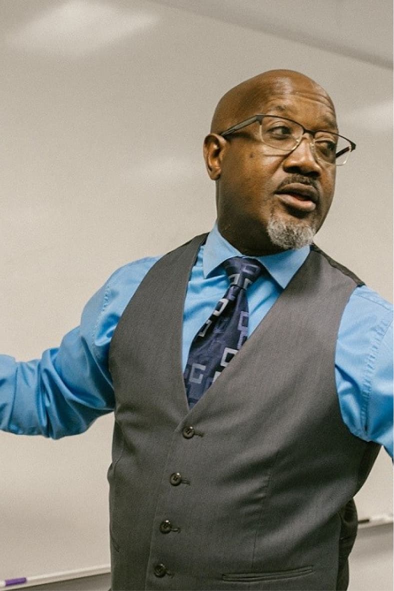 Professor Eduardo